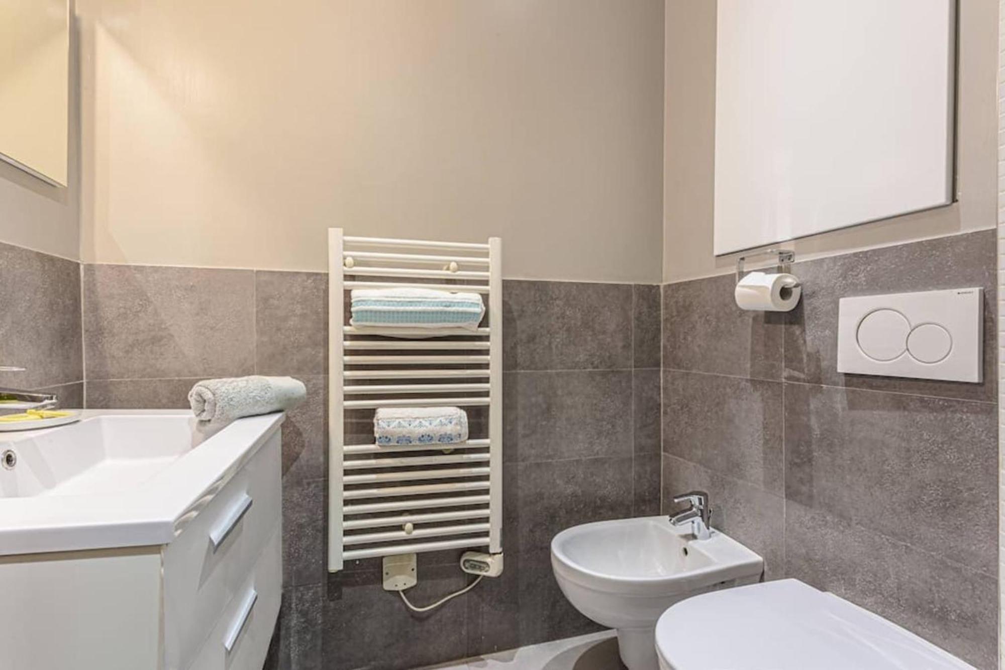 Dante 10 - Cosy Apartment Close Sea Nice Bagian luar foto